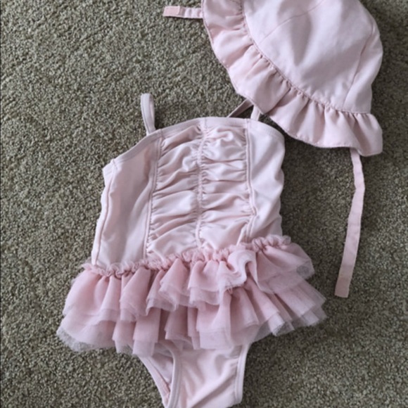 Old Navy Other - Old Navy pink tutu swimsuit and hat 3-6 months